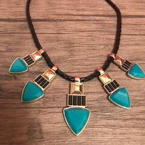 Statement necklace